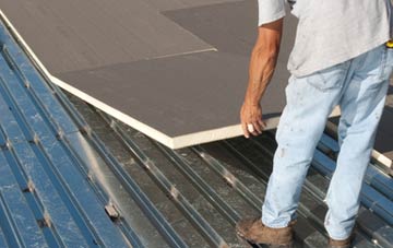 benefits of insulating Rousky flat roofing